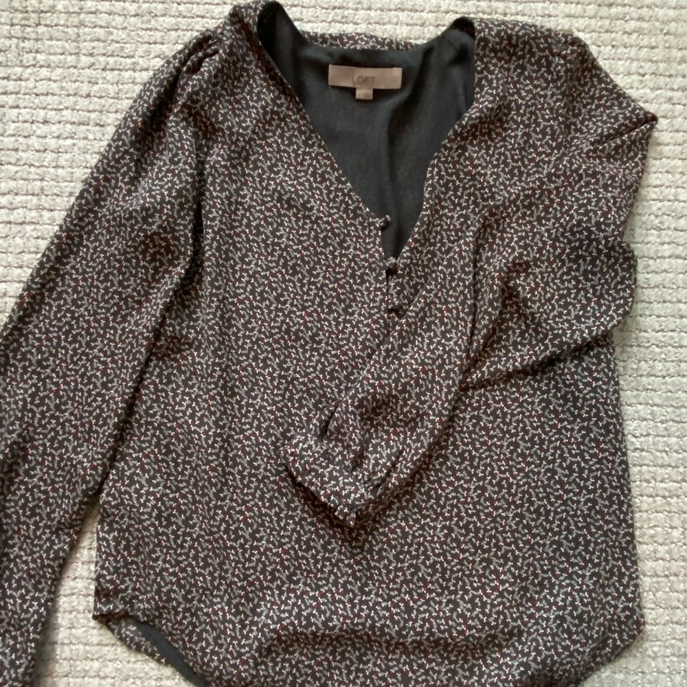 Long sleeve print top
